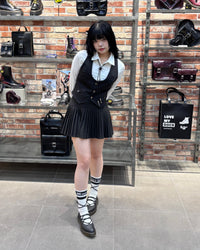 엘피II 레이스업