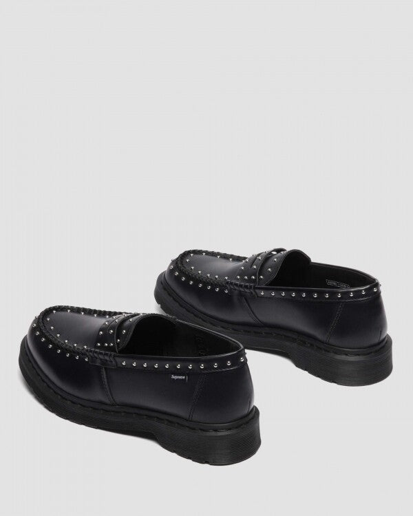 Supreme 스터드 펜톤