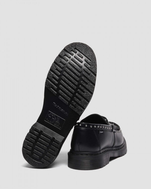 Supreme 스터드 펜톤