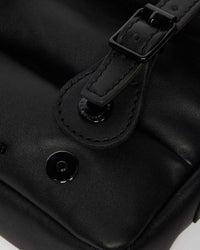 7인치 사첼 패디드 백