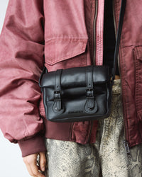 7인치 사첼 패디드 백