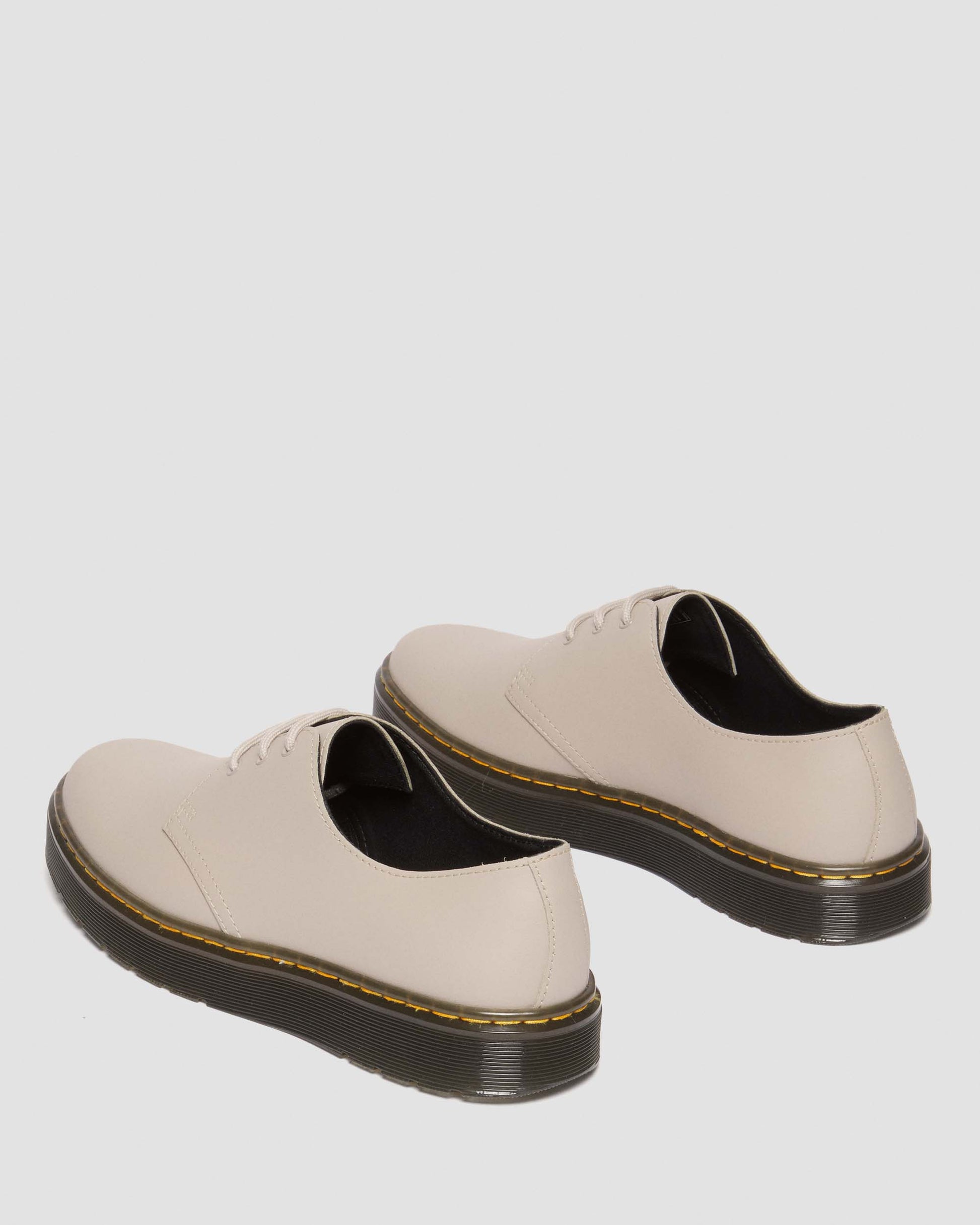 자발라 로우