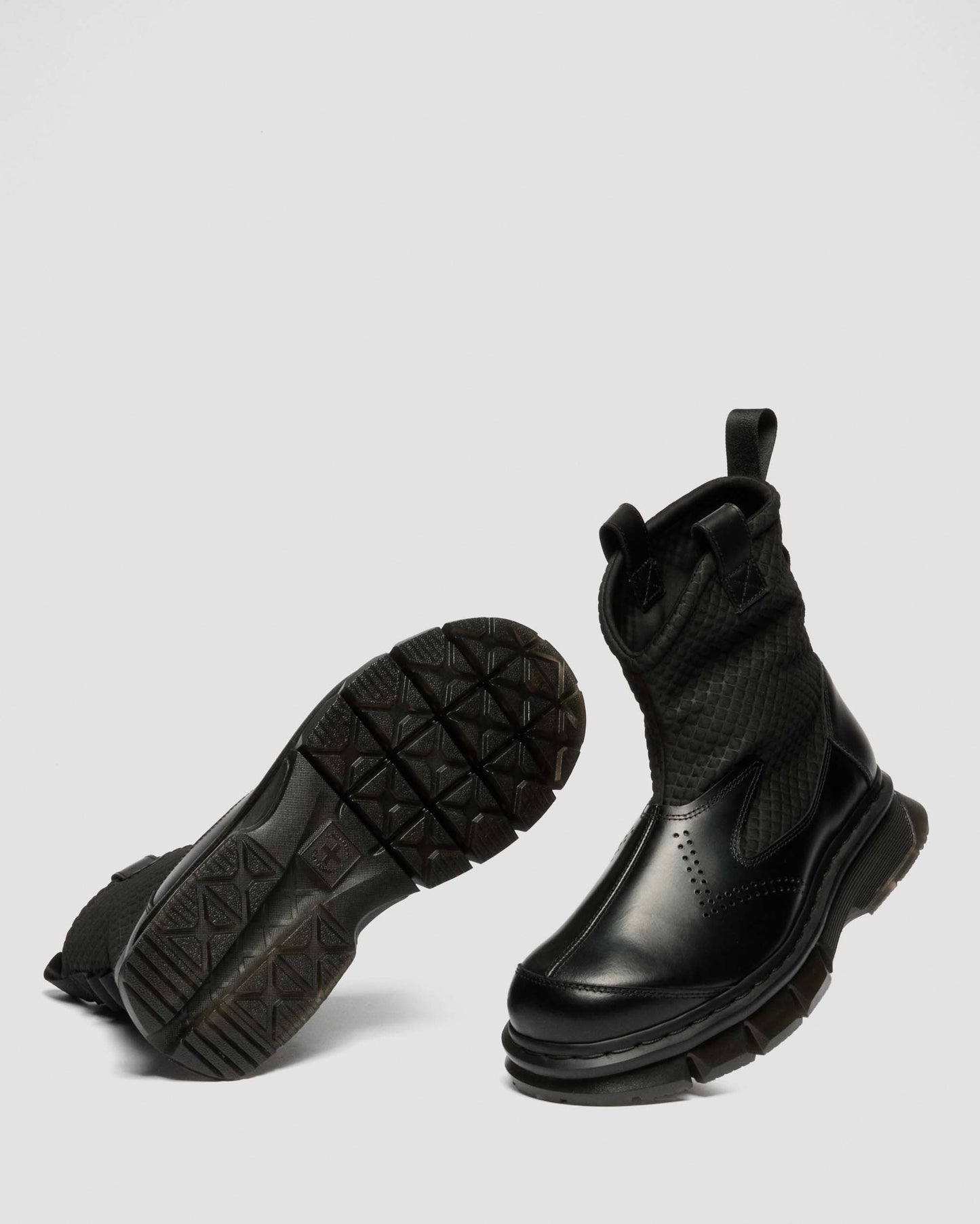 큐비스트 리거 부츠