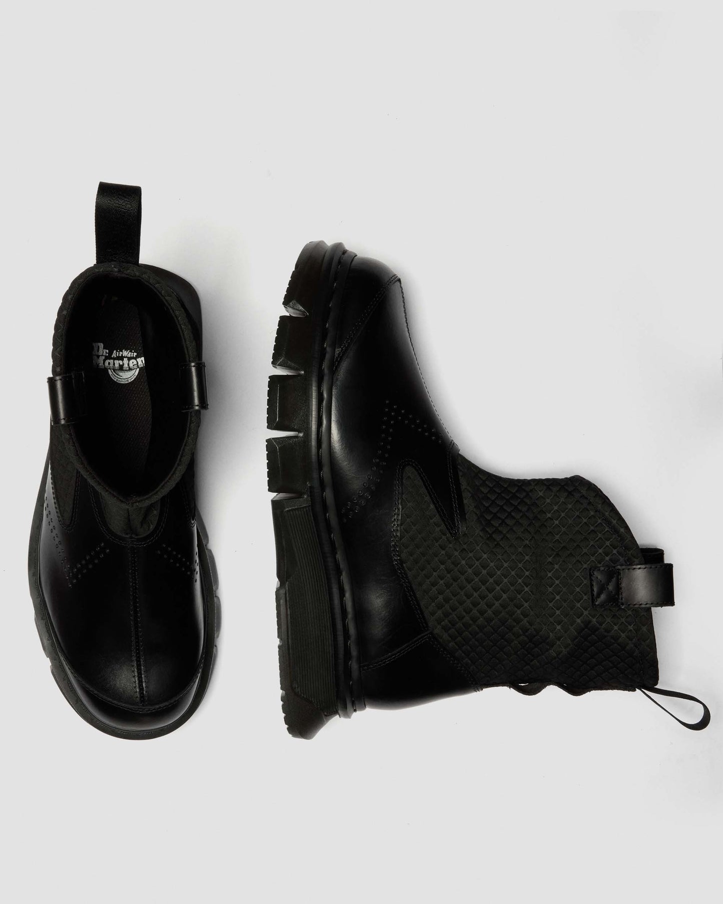 큐비스트 리거 부츠