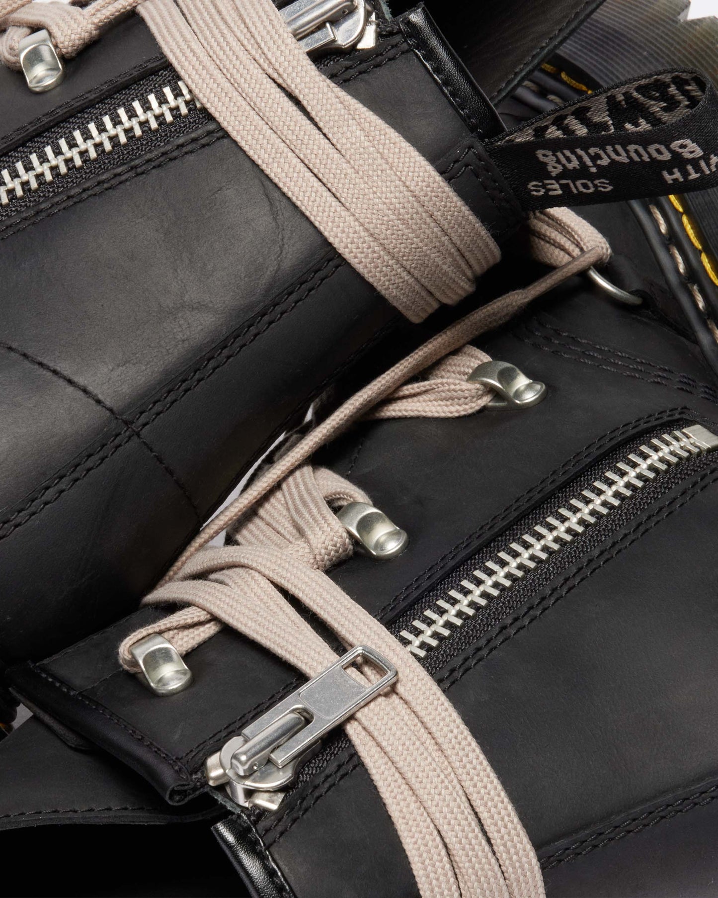 1460 메가레이스 쿼드 RO