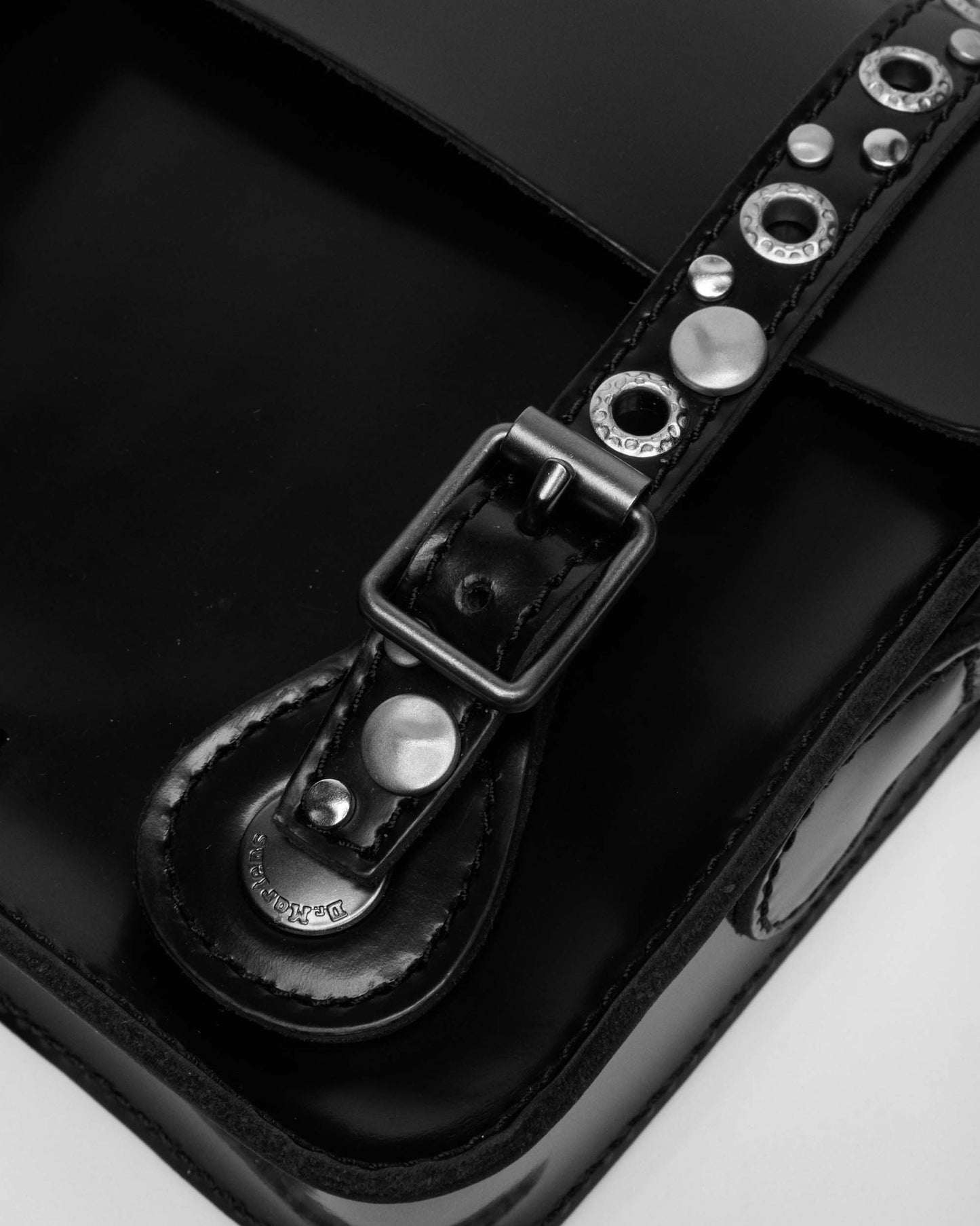 7인치 사첼백 HDW